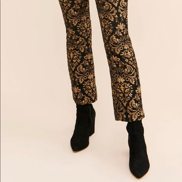 Urban Outfitters Womens Pants Tapestry Jacquard Cropped Black Gold Size 6 - Picture 2 of 16